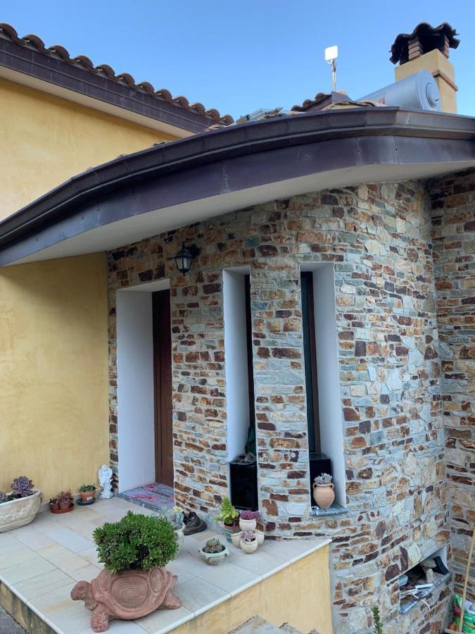 Il Vecchio Ulivo Sa Tanca Bed & Breakfast Ussassai Bagian luar foto