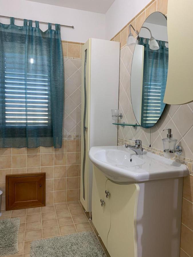Il Vecchio Ulivo Sa Tanca Bed & Breakfast Ussassai Bagian luar foto